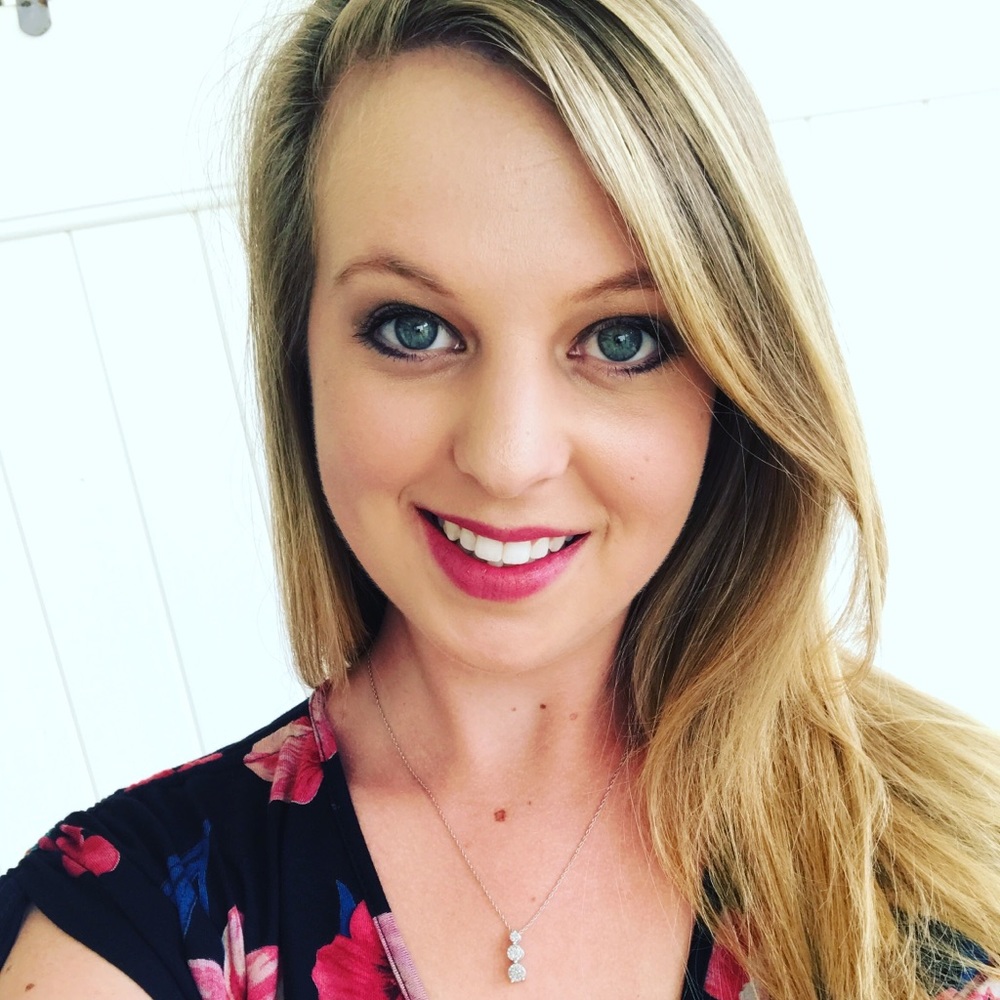 Meet your Posher, Nicole
